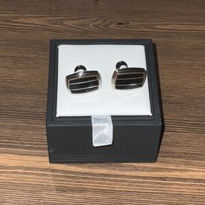 New David Donahue Black and Silver Geometric Cuff Links